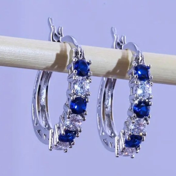 Source Unknown Jewelry - Blue Zircon hoop earrings Small Modern simple hoop earrings